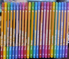 DISNEY ENCICLOPEDIA - 23 VOLUMI - MONDADORI 2006 + OMAGGIO 2 DISNEY PARADE