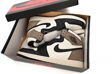 Nike Air Jordan 1 High Retro