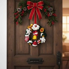 Ghirlanda natalizia fatta a