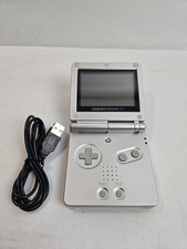 Nintendo Game Boy Advance SP