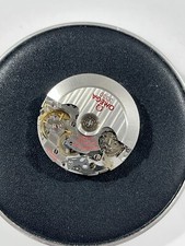 Movimento omega co axial