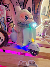 motocicletta vespa per labubu