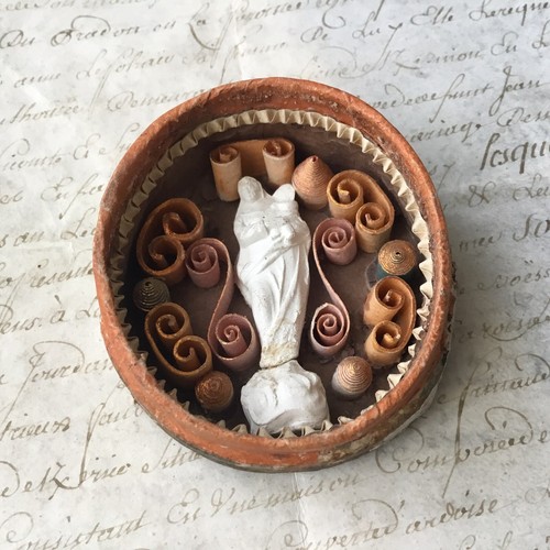 Reliquiario con paperolles