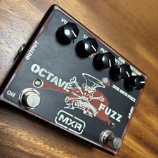 Guns N' Roses Slash MXR OTTAVA FUZZ EFFECTOR 2999