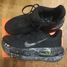 NIKE Vomero Premium (scarpa da
