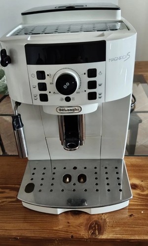 Longhi magnifica ecam - s,