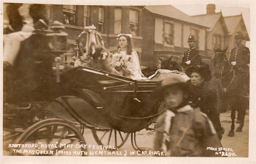 Knutsford may day - day, festival