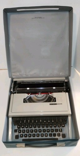 Vintage olivetti underwood - vintage,