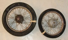 PAIR OF WHEELS SPOKE RIMS