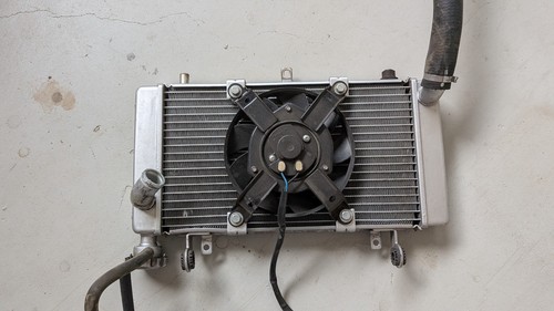 Benelli trk 502 - 502, radiatore