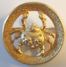 Vintage Costume Jewelry Bigiiotteria Americana Trifari Crown Pin  Cancer  Cancro