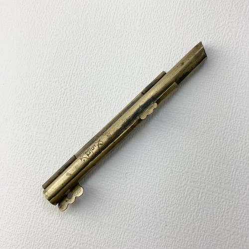 Riempi tubo sigaretta ottone