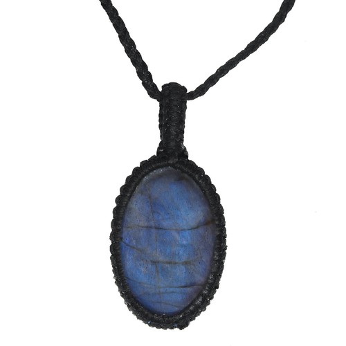 Collana macramè ciondolo