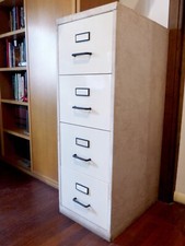 Armadio cassettiera schedario classificatore in metallo 4 cassetti con serratura