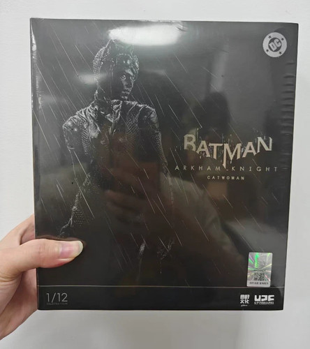 Modellino action figure