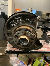 MOZZO SOSPENSIONE POSTERIORE LATO SINISTRO MERCEDES C220 COUPE AMG W204 2014