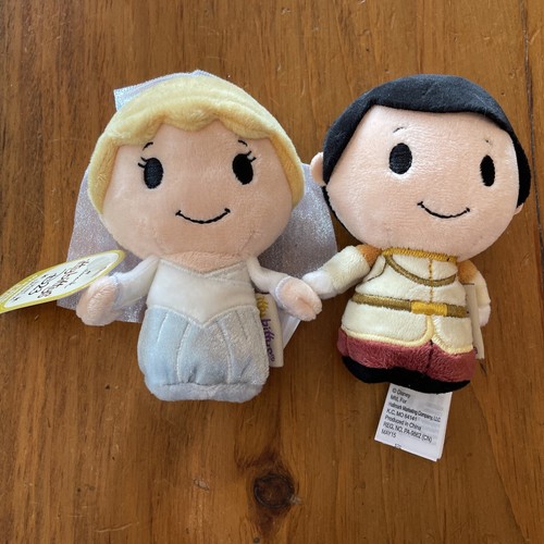Hallmark itty bittys - hallmark,