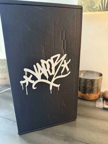 Mezco one collective - mezco, hoodz