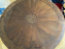 Tavolo rotondo in massello con