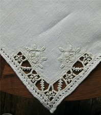 9 NAPKINS 18" Folk Art