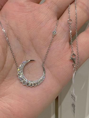 10ct round cut diamond moon - 1.10ct,