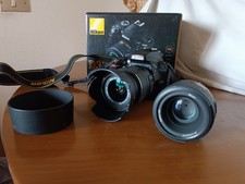Nikon D3300 Con 2 obbiettivi.