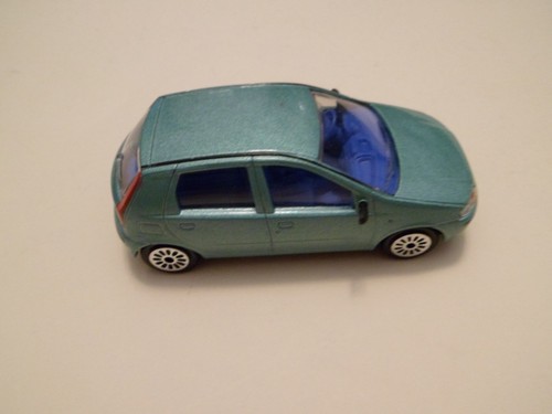 Majorette fiat punto - punto, 2°serie