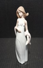 Lladro Porcelain Figurine