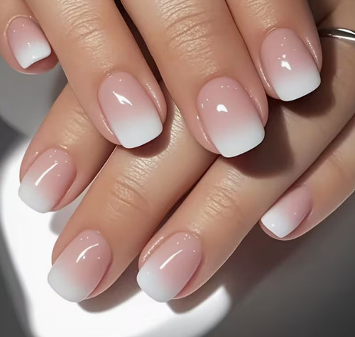 Unghie finte quadrate corte - , a