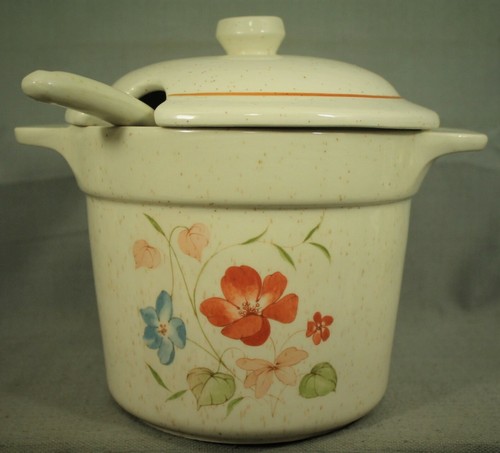 Vintage treasure craft - vintage,