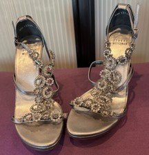 $498 STUART WEITZMAN SWAROVSKI