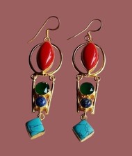 Incredibile orecchino a goccia