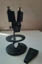 Microscopio binoculare vintage PZO made in Poland Warszawa. 