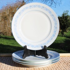 Lot de 4 assiettes plates CH