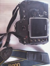nikon D200 usata: 4 ottiche