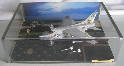 Aereo modello vought a7 - ,