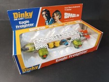 Toys  DINKY Eagle Freighter - SPACE 1999 - nr 360