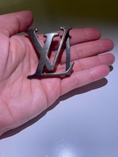 Fibbia Louis Vuitton 