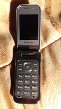 cellulare samsung argento a conchiglia  C3520