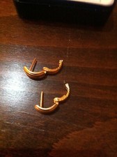 coppia orecchini d'oro lavorati a mano