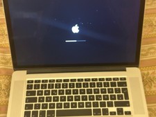 Apple macbook pro 10,1  A1398