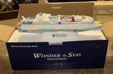 Modellino nave da crociera