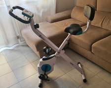Klarfit Azura Cyclette Salvaspazio Ripiegabile - Bianco/Blu pieghevole da casa