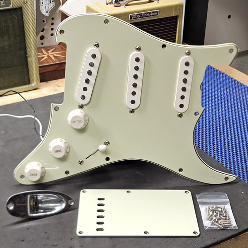 2025 fender vintera - fender,