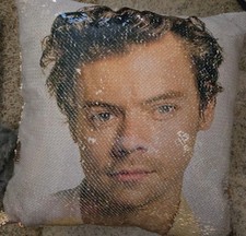 Copricuscino con paillettes