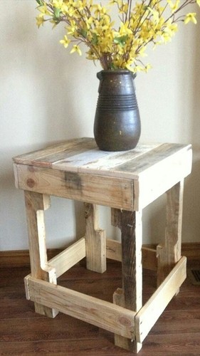 Tavolino legno massello - in,