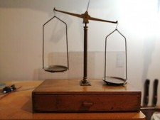BILANCIA ANTICA DA FARMACIA INIZIO XX SECOLO