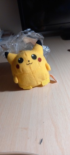 Pikachu del 1998 - pikachu, peluche