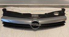 13108463 MASCHERINA GRIGLIA PARAURTI ANTERIORE CON STEMMA OPEL ASTRA H 2004-2010