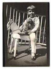 2 Fotografie Ragazzo con